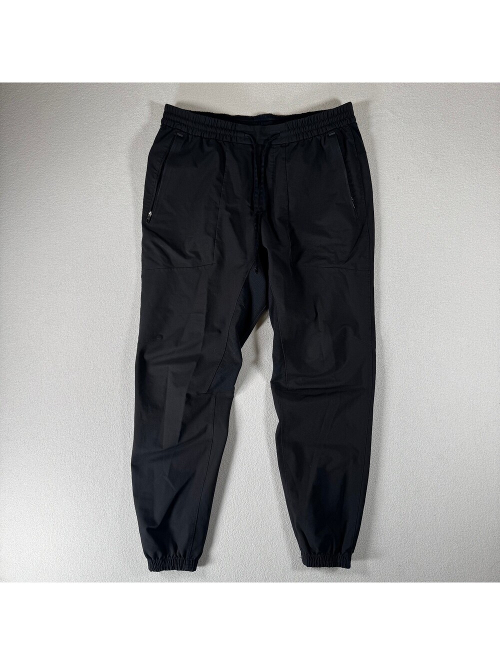 Lululemon Black Athletic Jogger Pants with Elastic Cuffs and Pockets